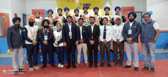 Honoring the winning Punjab Gatka team