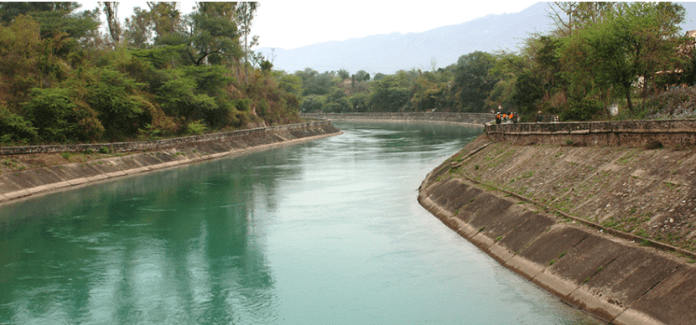 Rajasthan Feeder Canal closed