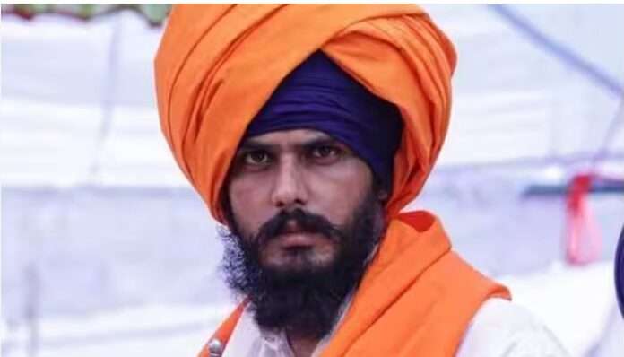 Amritpal Singh Father Stop Airport: