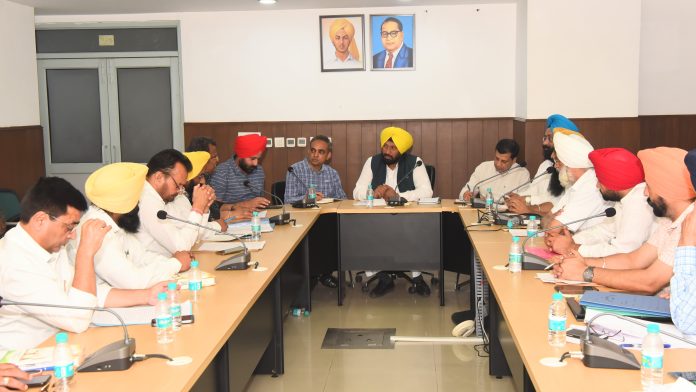 BALKAR SINGH HOLDS MEETING