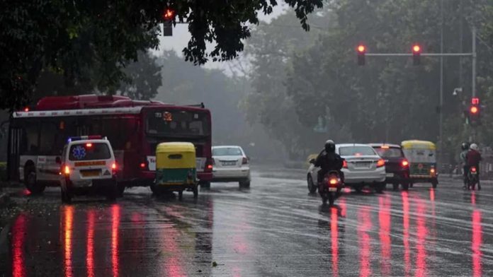 There will be more rain in Delhi