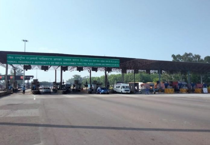 A terrible accident happened at the toll plaza