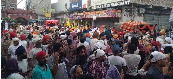 Nagar kirtan in the form of Barat